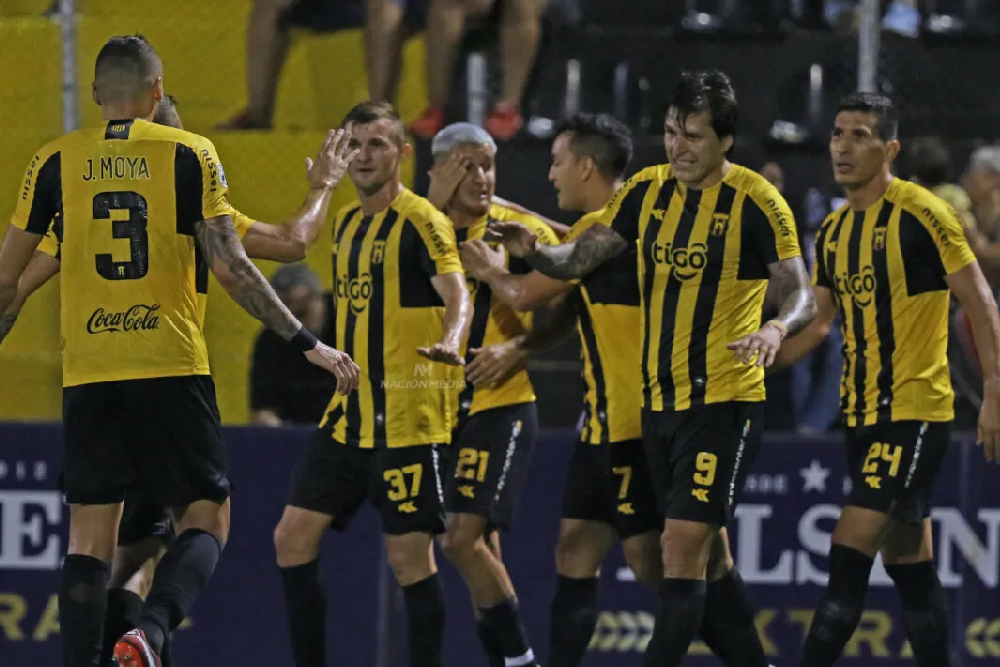 Guarani futbol club vs emelec