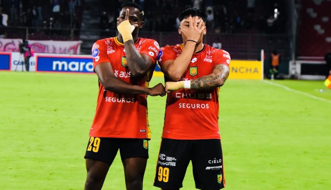 Jugadores del Cuenca celebrando