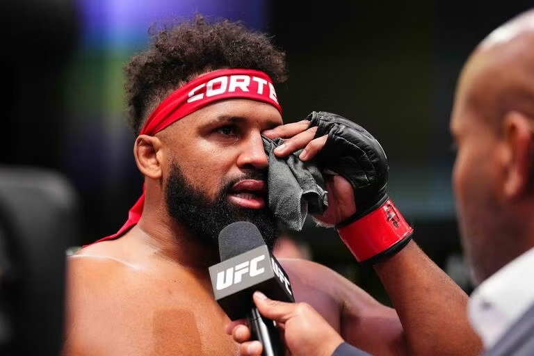 W CortéS-Acosta es dominicano, uno de los pocos latinos en la UFC